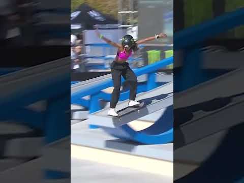 Rayssa Leal Kickflip Back 50 for the win! SLS Lake Havasu 2021