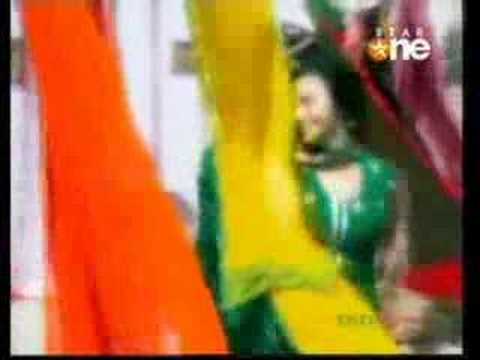 ASMANI RANG DIL MIL GAYE