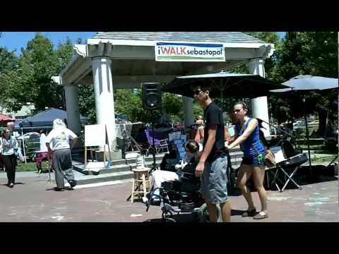 Farmer's Market - Sebastopol, CA - 7-29-2012 -pt1