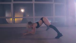 Maryann Moon / Booty Dance / Sexy Twerk