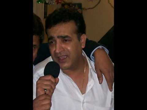 Akele Hain Chale Aao Kahan Ho - Mohammad Rafi - www.desisarees...