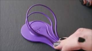 How to open and close Spongedry purple