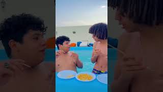 تحدى الذره بعصيان السوشى 🍣😂