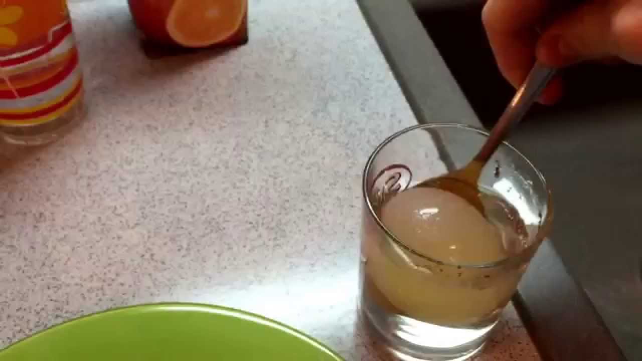 Как сделать уксусное яйцо