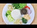 ข้าวยำน้ำบูดู Spicy Rice Salad with Vegetable
