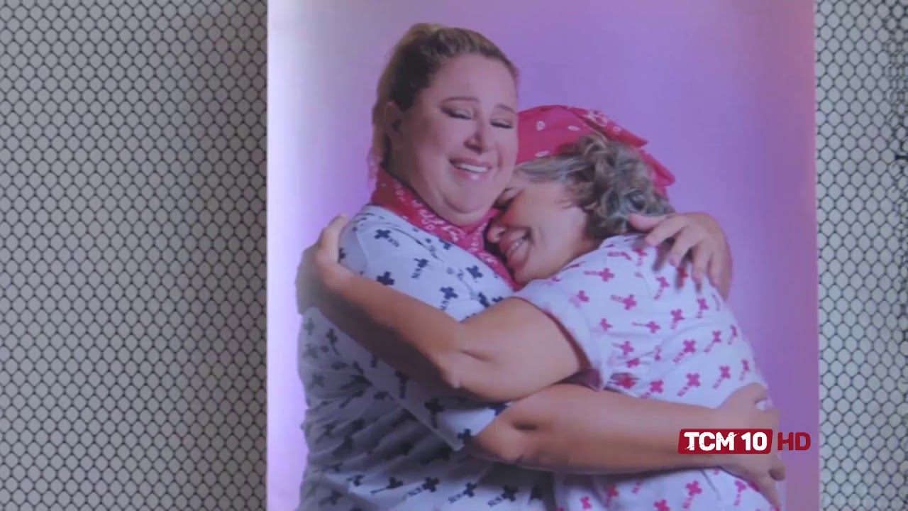 TCM Notícia - Exposição sensibiliza mulheres sobre o câncer de mama