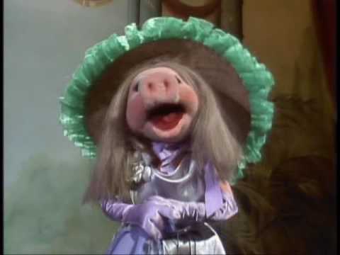 The Muppet Show: Miss Piggy Rowlf -