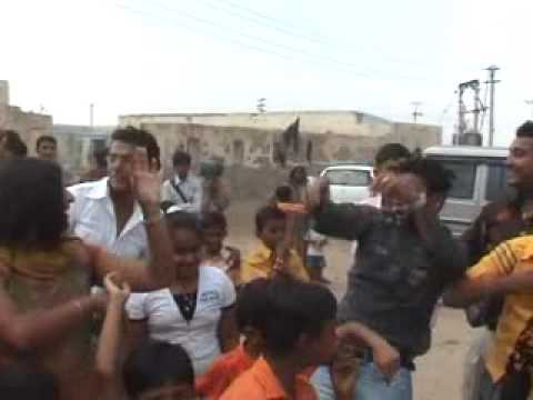 Aaj mere yaar ki shaadi hai...4.mp4
