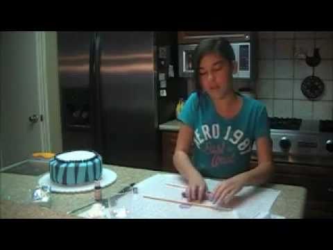  Birthday Party Themes  Girls on Show You How To Decorate A Cake With Two Different Designs With