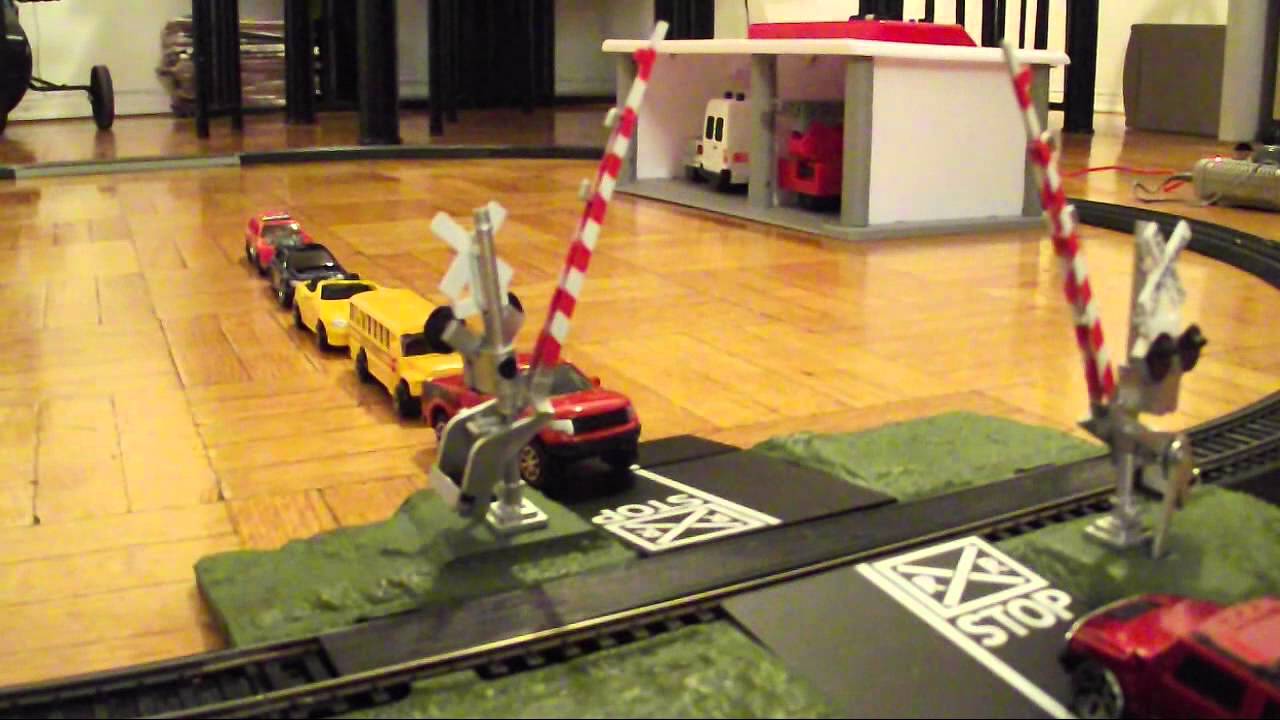 HO Scale Dual Model Electric Train - YouTube