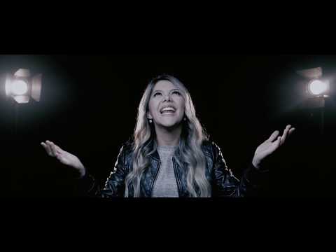 Carolina Ramirez - Te Sanaré (official video)