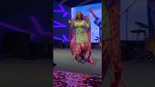 Gadar Sapna Chaudhary New Stage Show Wow Step Dance