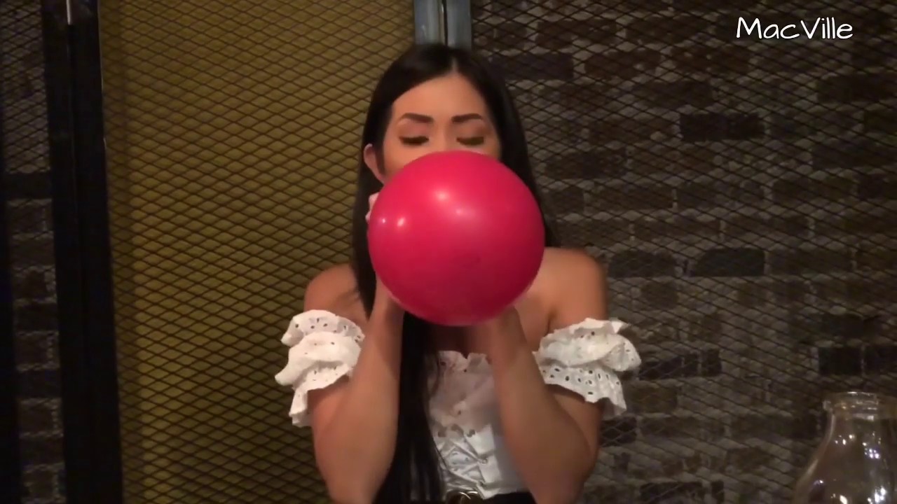 Teen blows pink balloons bikini free porn photo