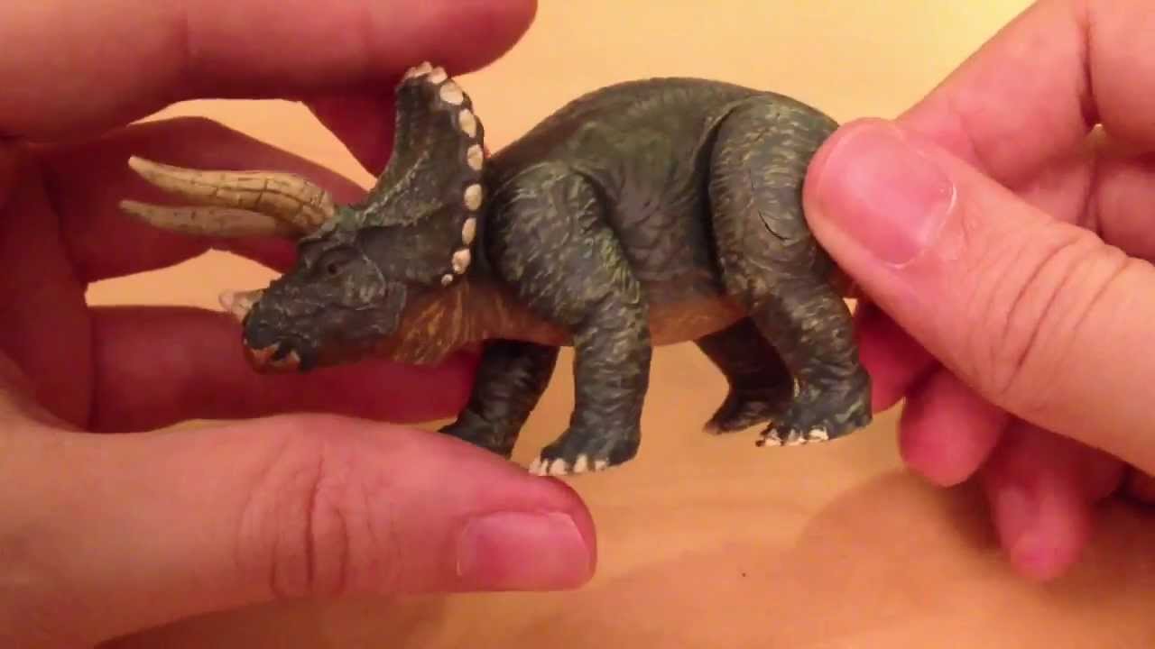 triceratops lego jurassic world