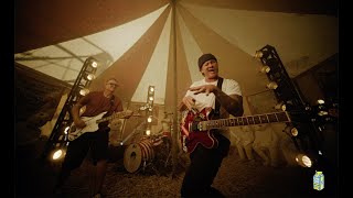 Blink-182 - Edging (Official Video)