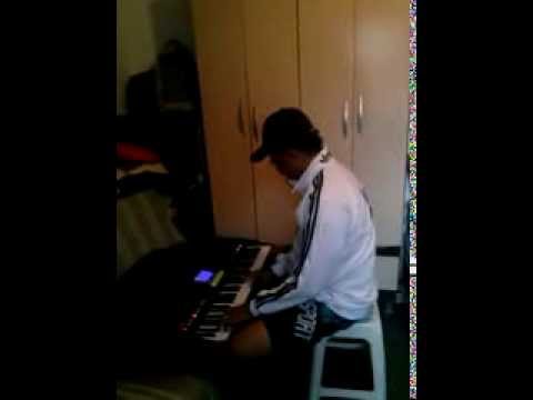 luciano da banda desejo a3..fazeno solo das musicas de acácio.