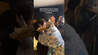 Wanda Nara Le Da Un Tortazo En La Cara A Paco Amoroso Y Él La Besa