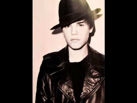 $upergirls- Justin Bieber's story. Episode 4