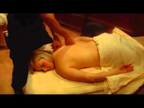 Asian girl knocking out male victims Asian massage parlor manhattan utopia