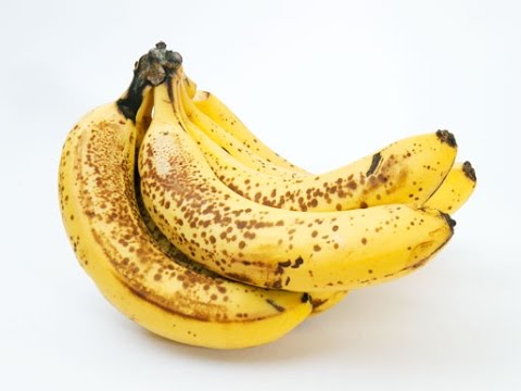 VIDEO : how many calories in a banana - free super simple vegan recipes ebook: http://www.markkislich.com/super-simple-vegan-recipes/ wondering about the ...