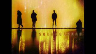 Watch Soundgarden Rhinosaur video