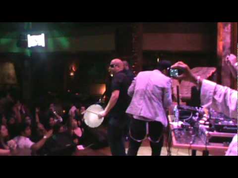 RDB Singing Billo Ni Tera Laal Kagra At alhambra Palace Chicago...