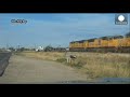 Incidente spettacolare: scontro tra treno e camion in Texas