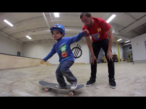 I Can Push On A Skateboard!
