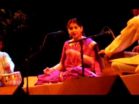 Kaushiki Chakrabarty - excerpt from raag Multani