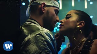 Anitta Feat. Maluma - Sim Ou Não (Official Music Video)