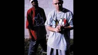 Watch Chamillionaire Where Da Party At video