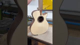Tight Neck Joint Great Satisfaction