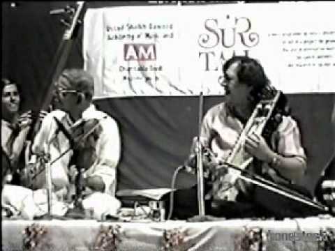 Pt MS Gopalakrishnan & Ut Sultan Khan Jugalbandi Bhairvi Part...
