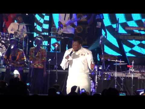 Sonnie Badu 2014(Nigeria Praise)-Kumasi Worships with Sonnie...