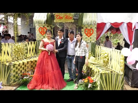 Làm Cổng Cưới Lá Dừa Tiền Triệu Lộng Lẫy - Đám Cưới Nghĩa Vlog