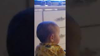 Güreşen Çocuk Babamla Çok Iyi Güreşiyo
