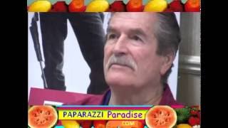 HUGH O'BRIAN meets MIKE CONNORS & DAVID CARRADINE at autograph collector show