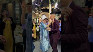 Бахтавар На Таджикской Свадьбе😱 Танец Мамы И Сыновей 😭♥️
