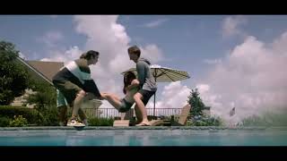 The Boys Throw Belly Into The Pool Belly Flop The Summer I Turned Pretty 1X01