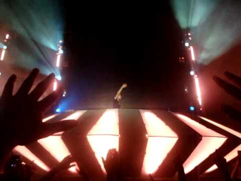 ASOT 500 Miami 2011 Ultra Music Festival (Amazing Moment)