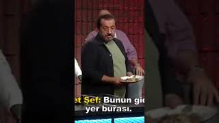 Mehmet Şef yemeği çöpe attı
