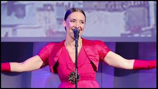 La vie en rose- Edith Piaf- (cover Cynthia Queenton)