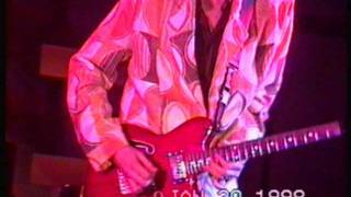 Watch Paul Gilbert Mr Skin video