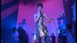 Watch Yeah Yeah Yeahs Way Out video