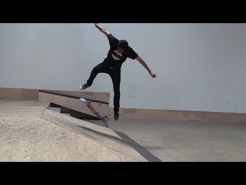 LANCE LIVE SKATE SUPPORT | KICKFLIP TO FAKIE!