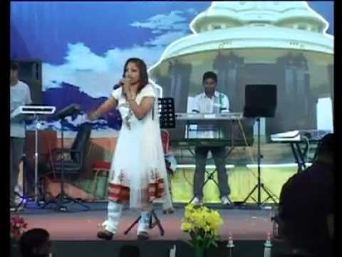 LEKHA AJAY NADAN PATTU LIVE PERFORMANCE