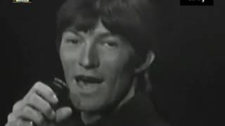 Watch Dave Berry This Strange Effect video