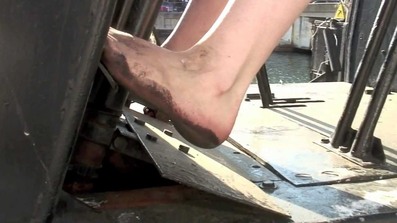 From shoes barefoot pedal pumping free porn xxx pic