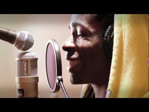ColinResponse - She Dances In The Rain [Live in the Studio] ッ
