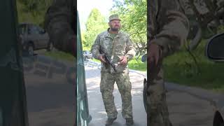 "Випустіть хлопців з гаражів"#shortsvideo